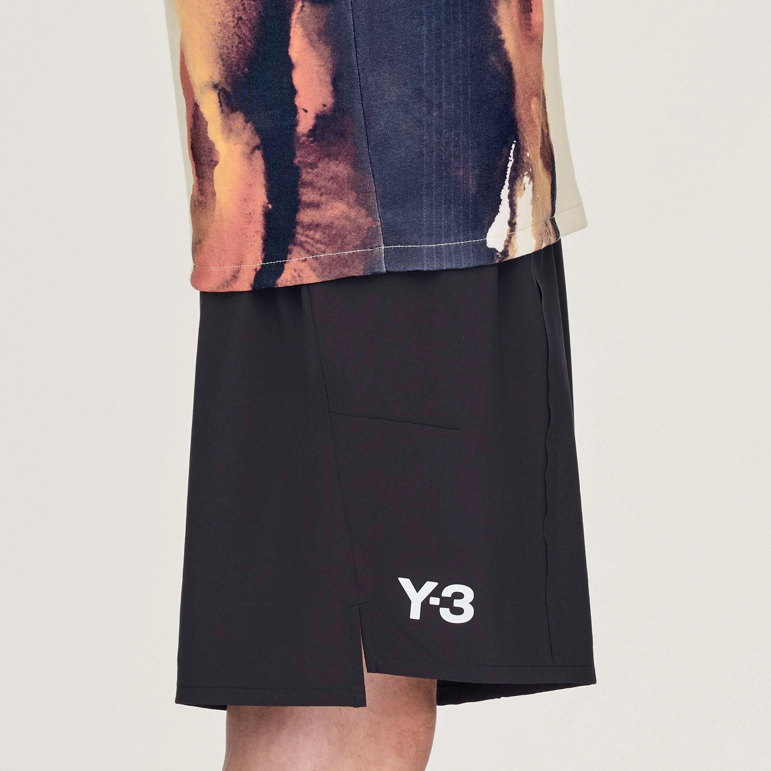 Y-3 Ergo Shorts Herren-Schwarz - Image 6