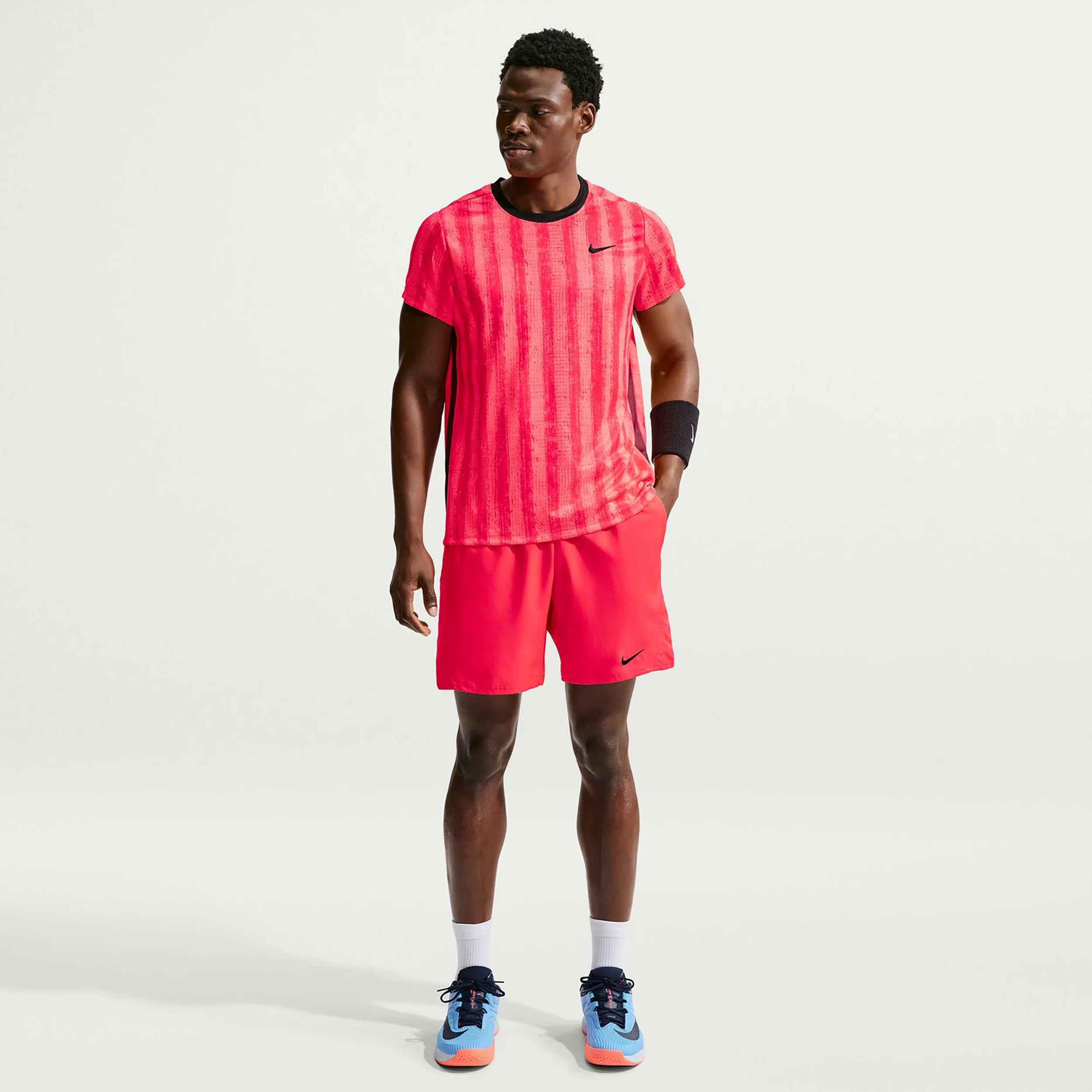Court Victory Dri-Fit 7in Shorts Herren - rot, schwarz - Image 4