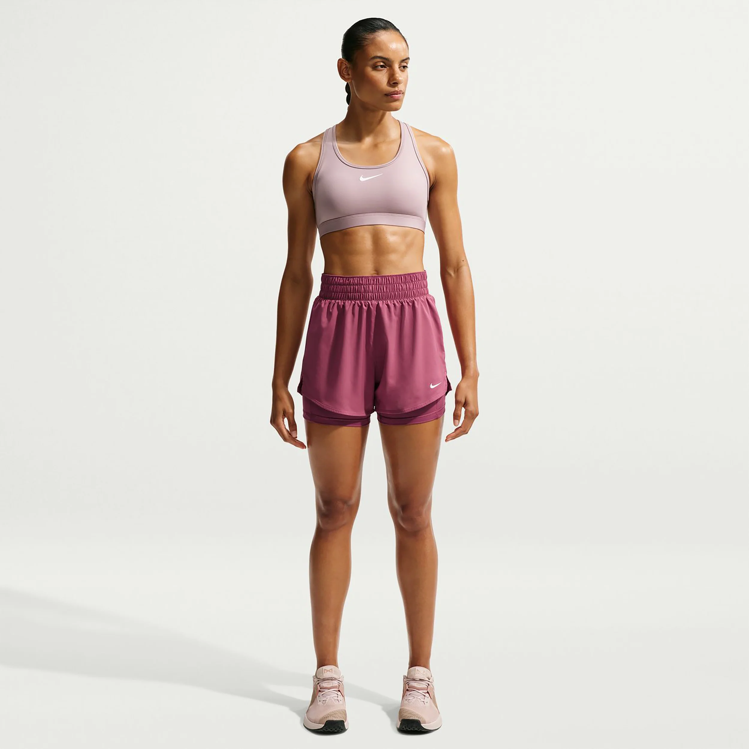Dri-Fit One High Rise 2in1 3in Shorts Damen - mauve - Image 2