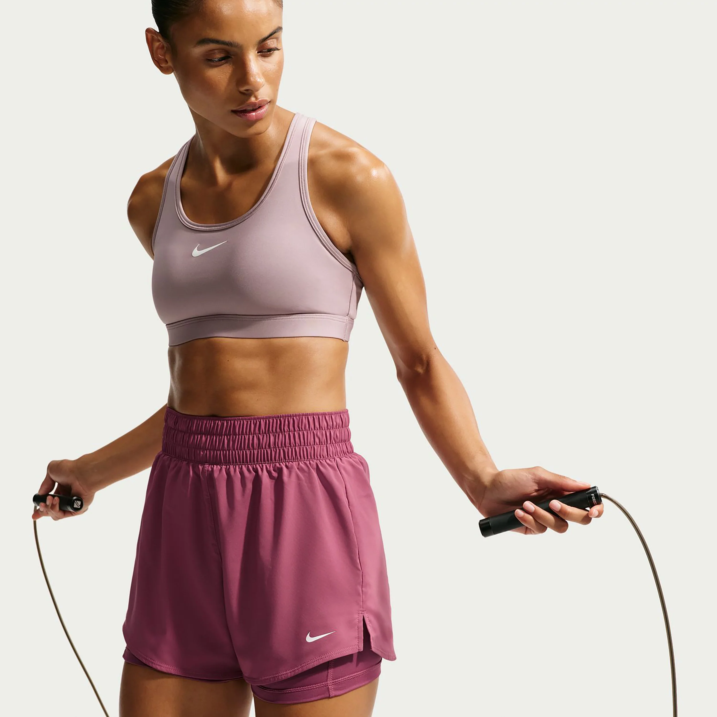 Dri-Fit One High Rise 2in1 3in Shorts Damen - mauve - Image 5