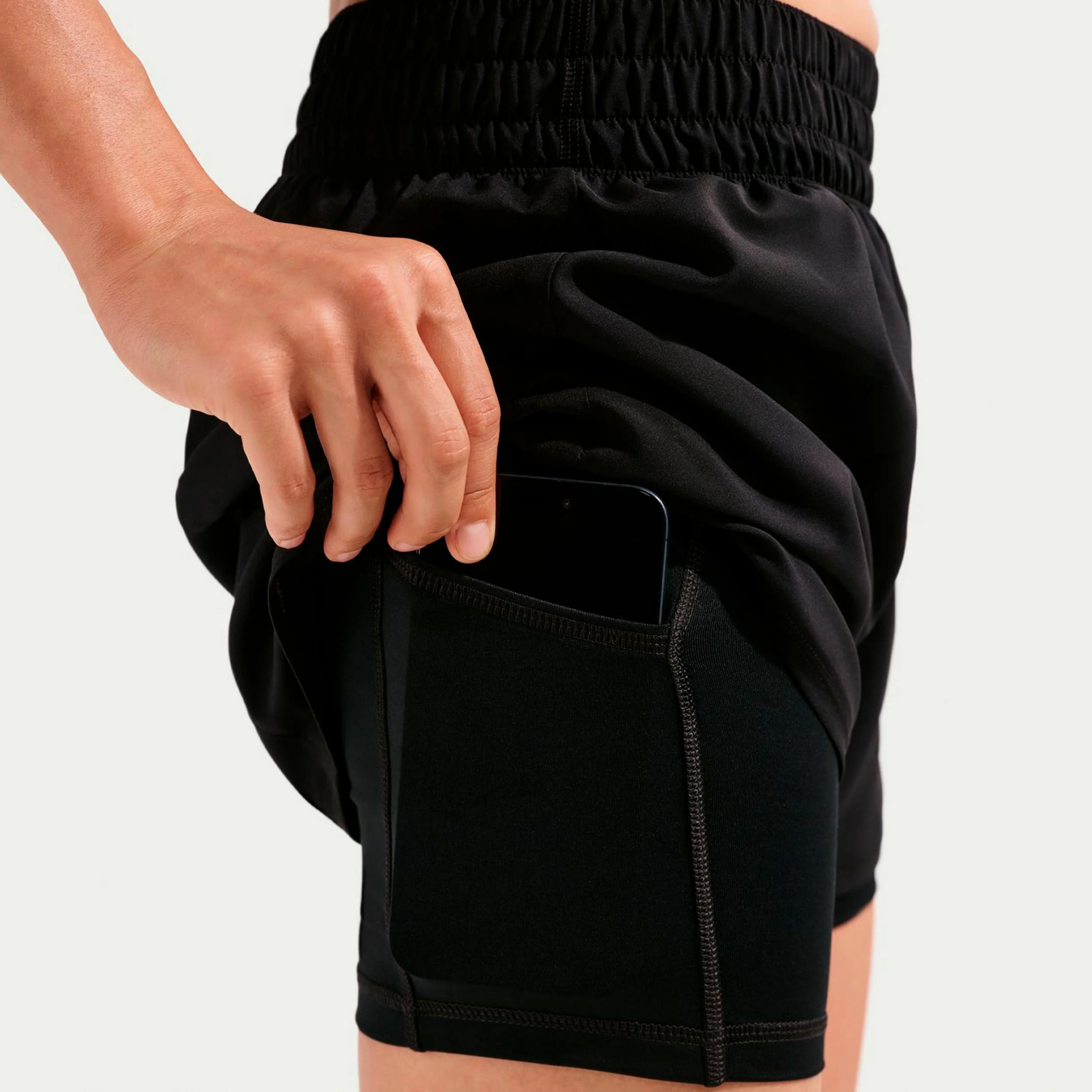 Dri-Fit One High Rise 2in1 3in Shorts Damen - schwarz, weiß - Image 6