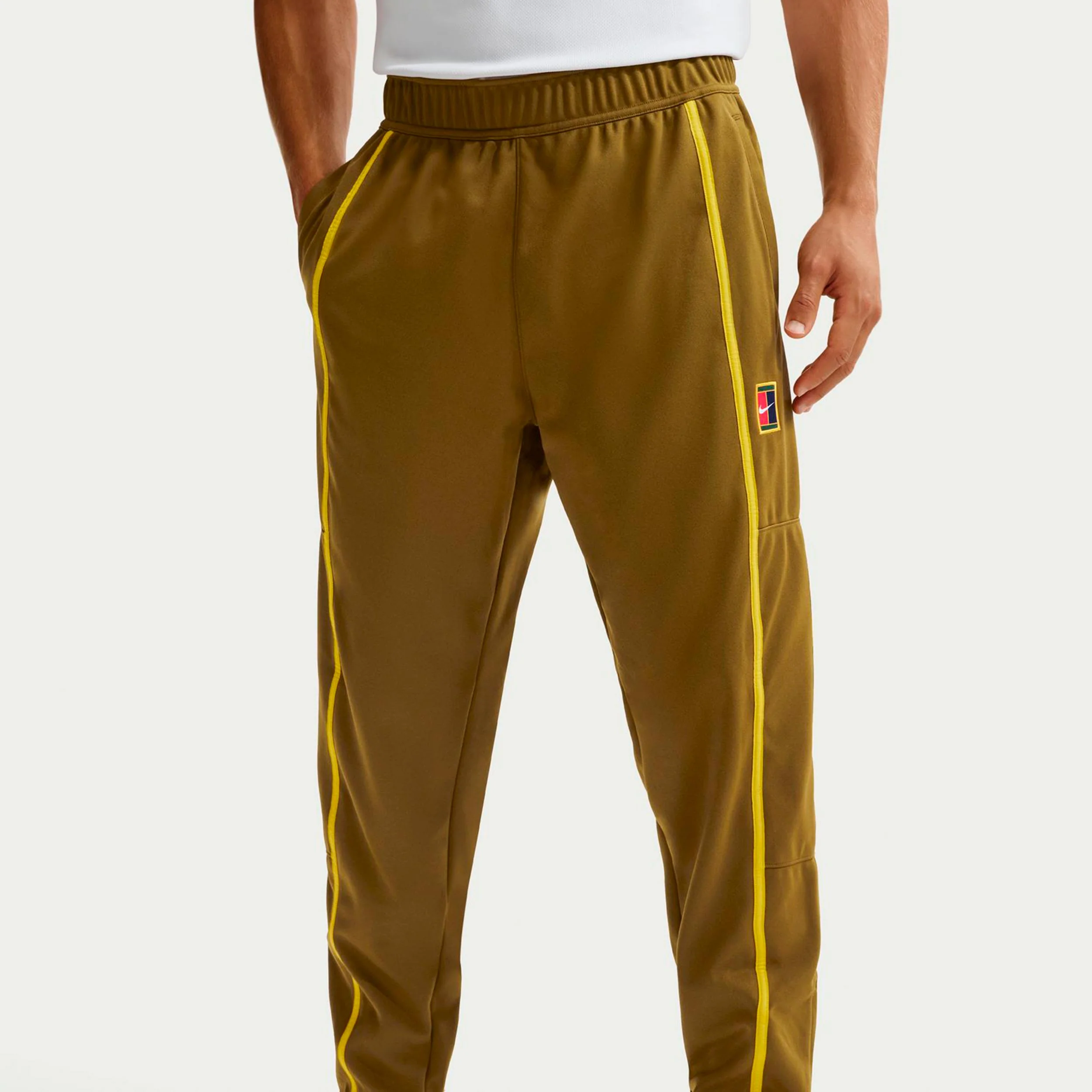 Jannik Sinner Court Heritage Trainingshose Herren-oliv