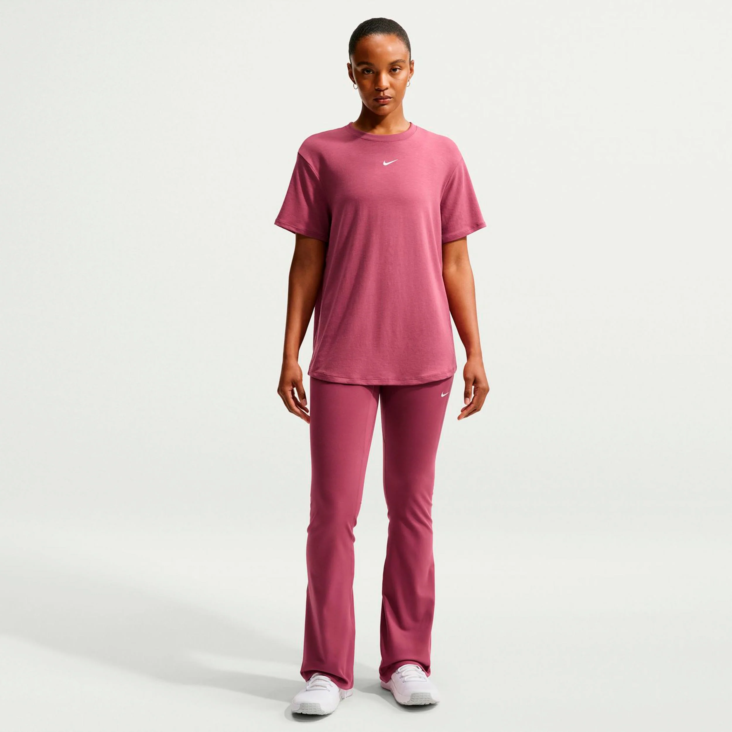 One Relaxed Dri-Fit  T-Shirt Damen - mauve - Image 2