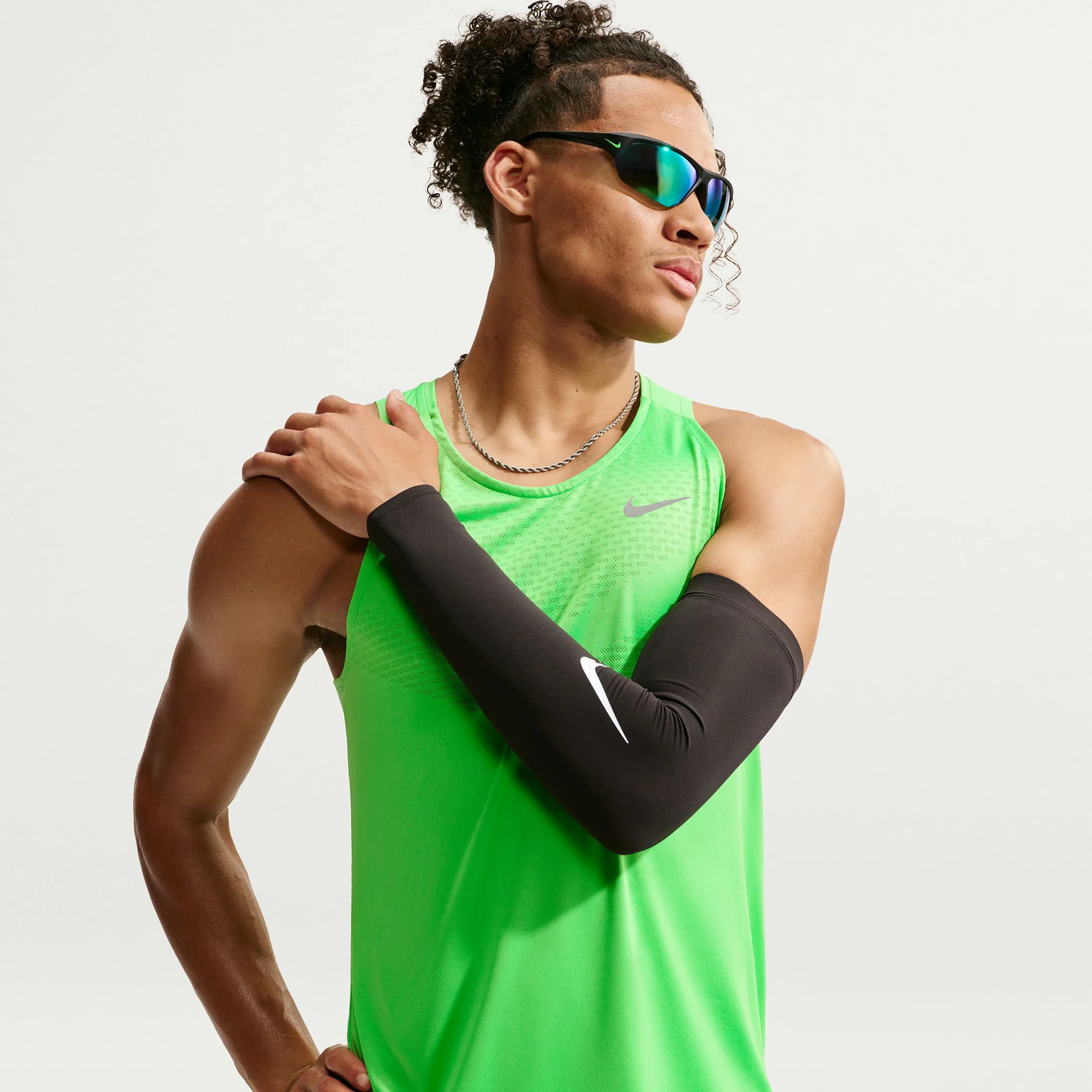 Stride Laufshirt Herren - grün, silber - Image 6