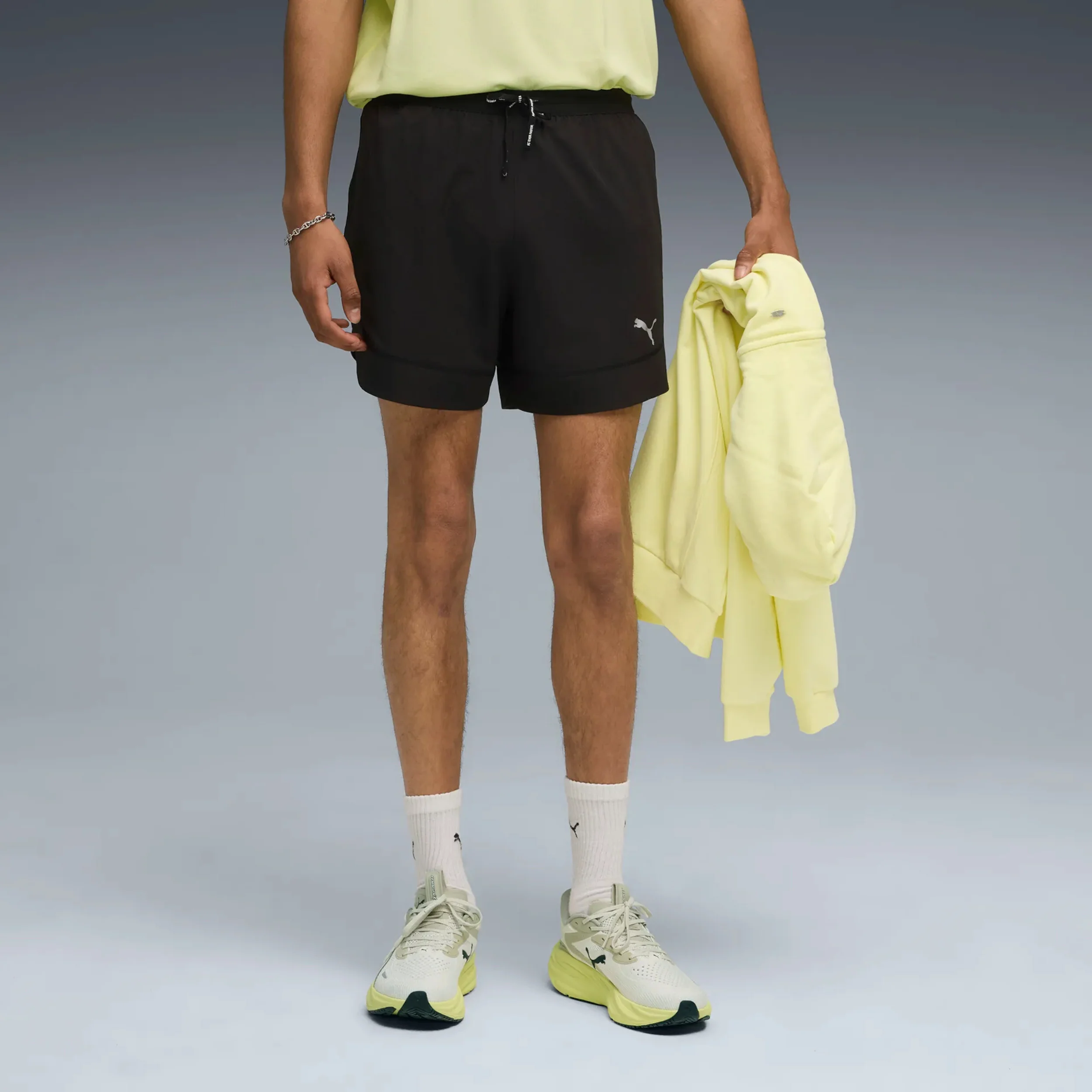 Run Club Ultraweave 5in Laufshorts Herren-Schwarz