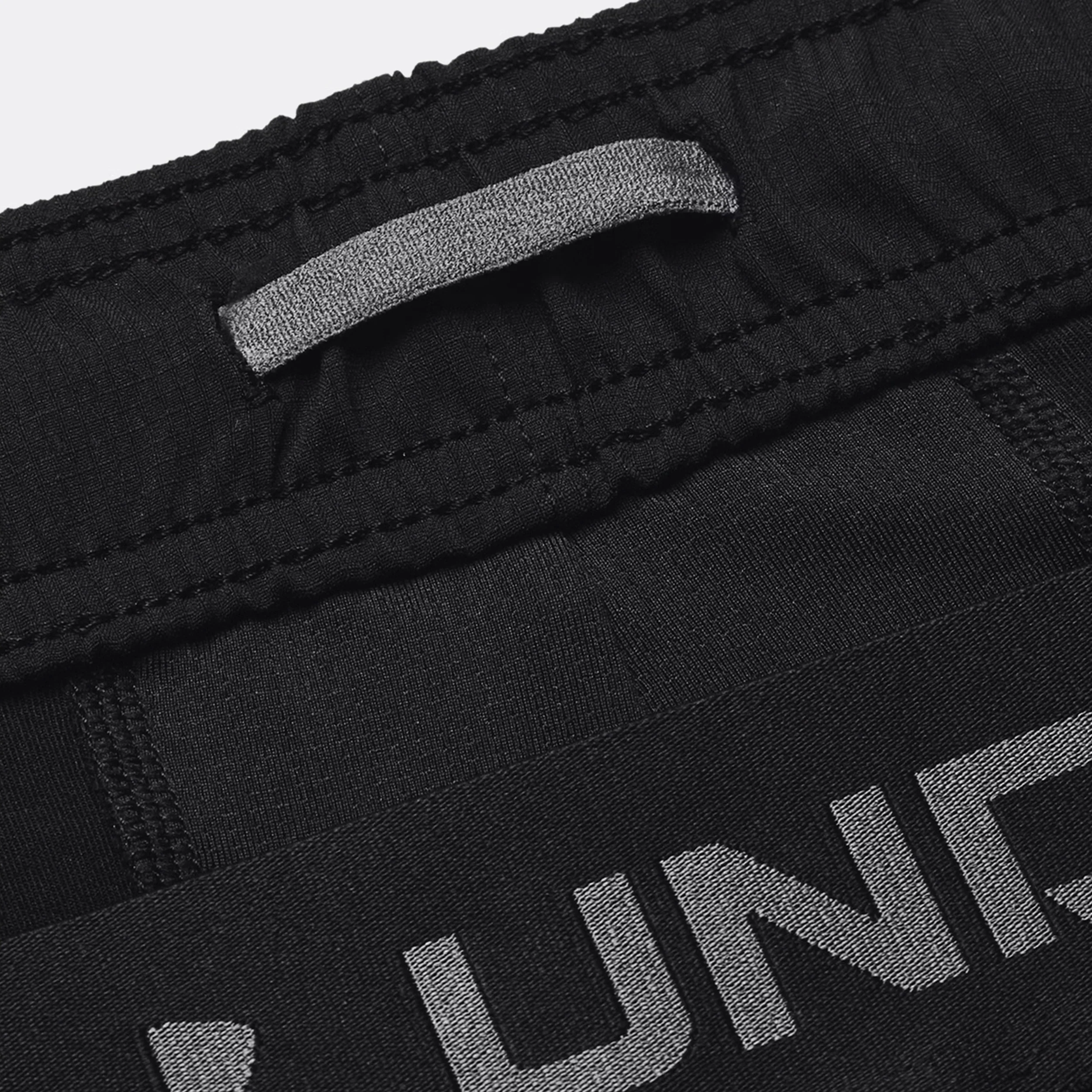 Vanish Woven 2in1 Shorts Herren-Schwarz - Image 6